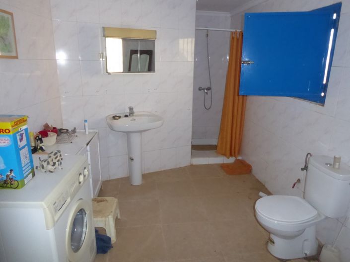 Image No.16-7 Bed House for sale