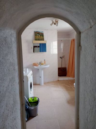 Image No.16-7 Bed Property for sale