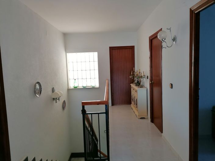 Image No.18-8 Bed Cortijo for sale