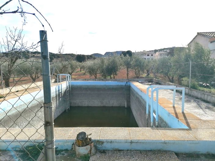 Image No.38-8 Bed Cortijo for sale