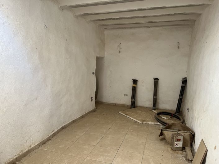 Image No.45-Maison de 8 chambres à vendre à Baza