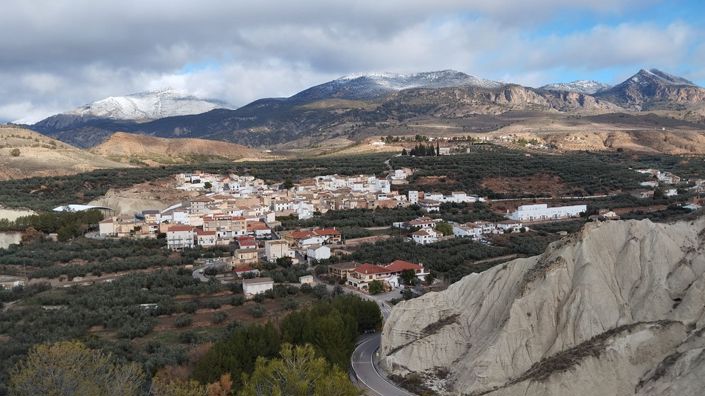 Image No.18-4 Bed Property for sale