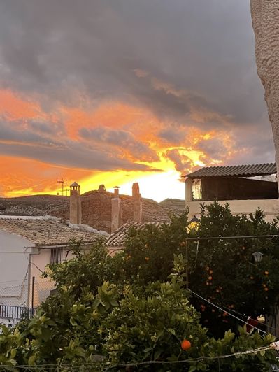 Image No.20-4 Bed Property for sale