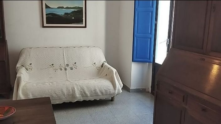 Image No.7-4 Bed Property for sale