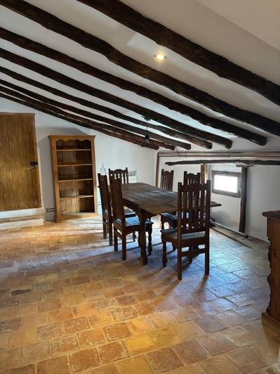 Image No.35-7 Bed Property for sale