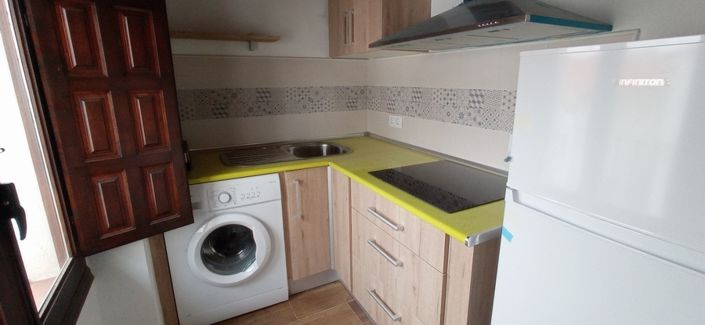 Image No.7-Propriété de 1 chambre à vendre à Baza