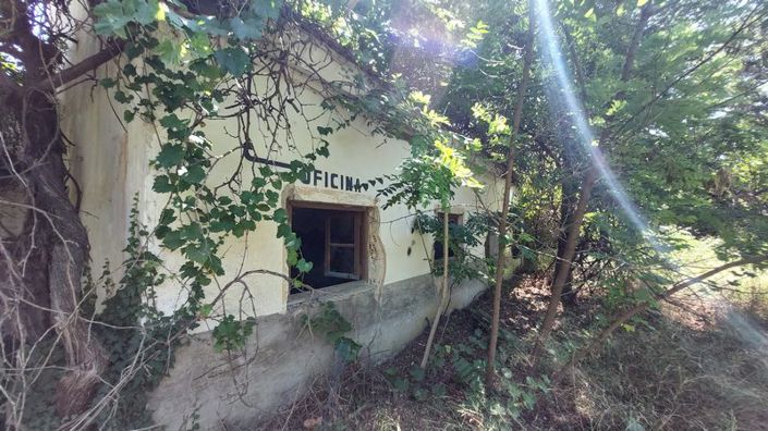 Image No.24-Commercial for sale