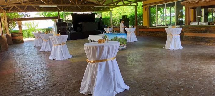 Image No.11-Commercial de 8 chambres à vendre à Los Carriones