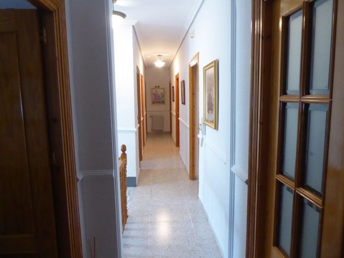 Image No.41-Commercial de 8 chambres à vendre à Los Carriones