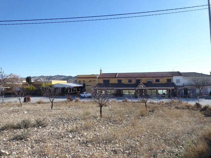 Image No.7-Commercial de 8 chambres à vendre à Los Carriones