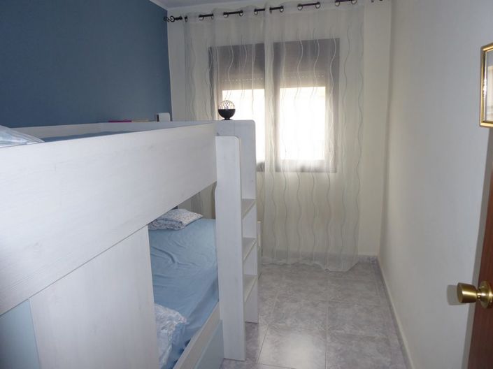 Image No.17-3 Bed Property for sale