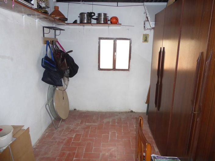 Image No.22-3 Bed Property for sale