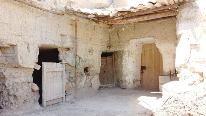 Image No.31-4 Bed House for sale