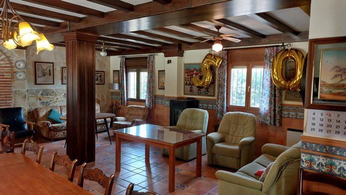Image No.25-Propriété de 9 chambres à vendre à Baza