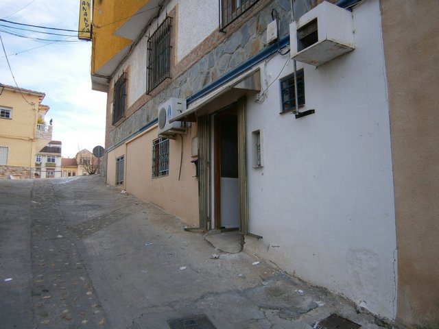 Image No.10-1 Bed Commercial for sale