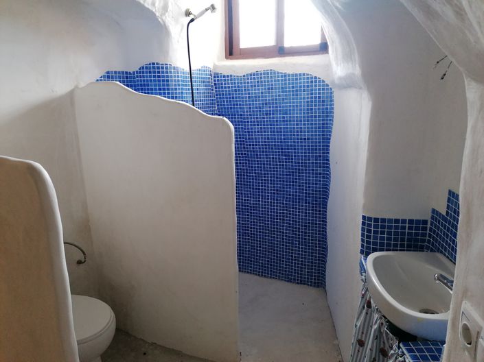 Image No.15-5 Bed House for sale