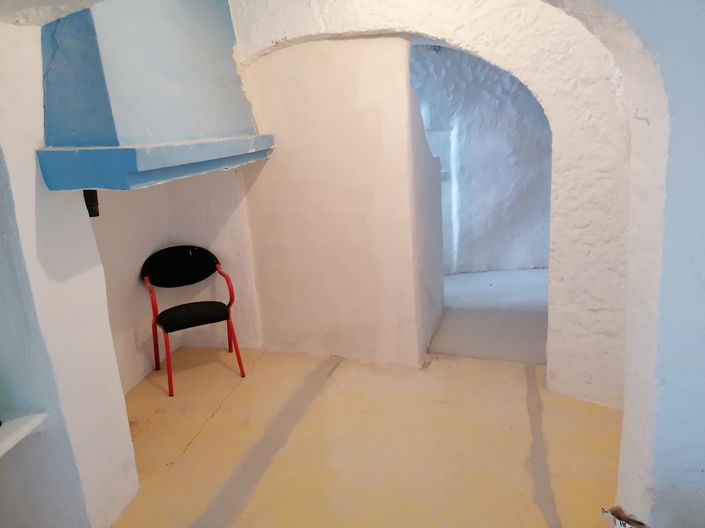 Image No.17-5 Bed House for sale