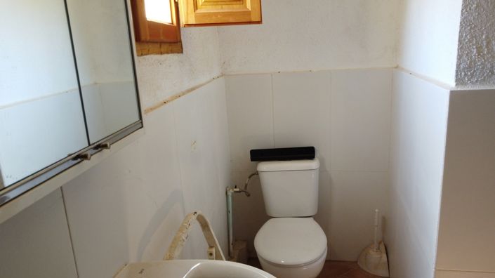 Image No.14-4 Bed House for sale