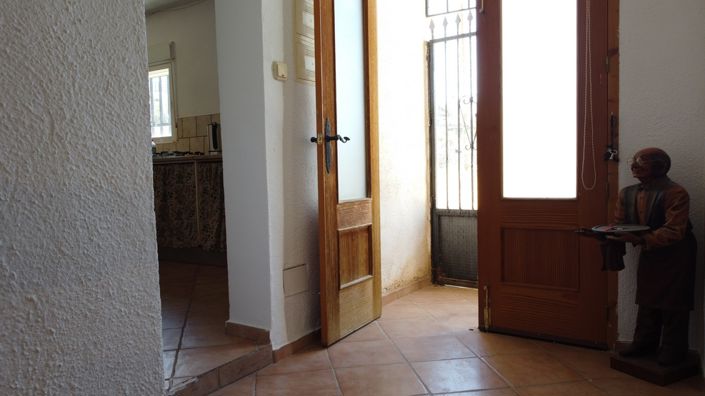 Image No.21-4 Bed House for sale