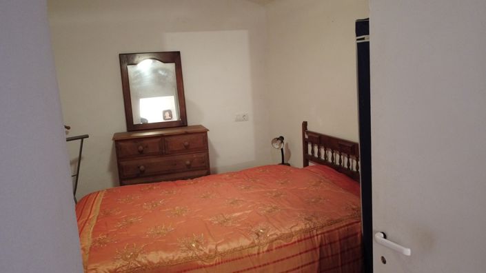 Image No.24-4 Bed House for sale