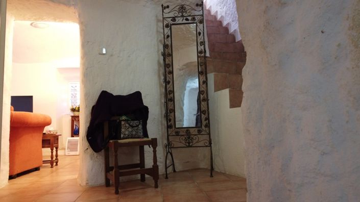 Image No.29-4 Bed House for sale