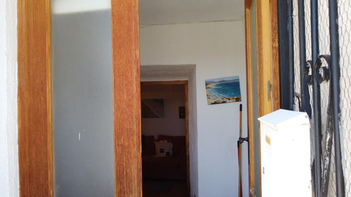 Image No.40-4 Bed House for sale