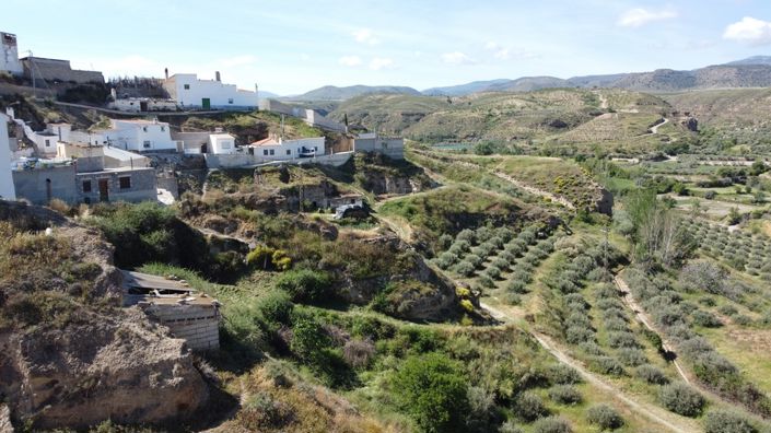 Image No.42-4 Bed House for sale