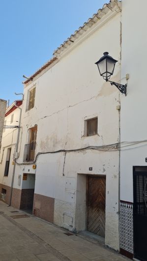 Image No.48-4 Bed House for sale