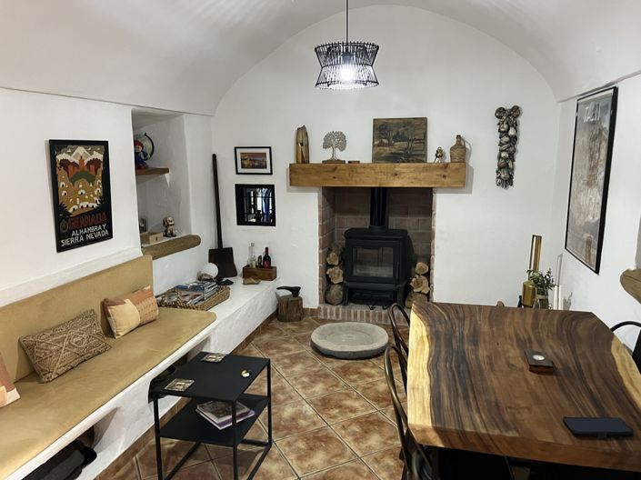 Image No.25-3 Bed House for sale