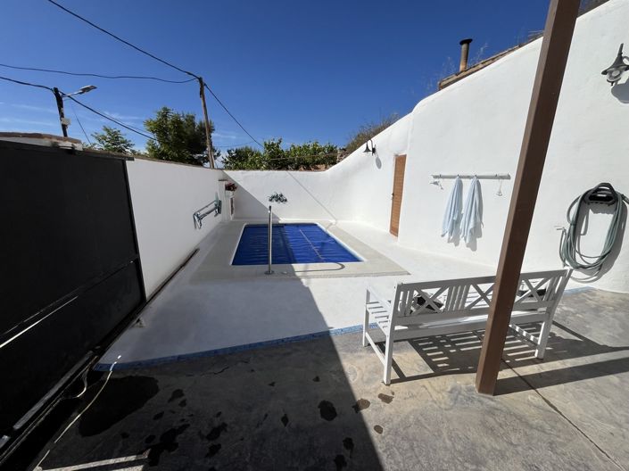 Image No.45-3 Bed House for sale