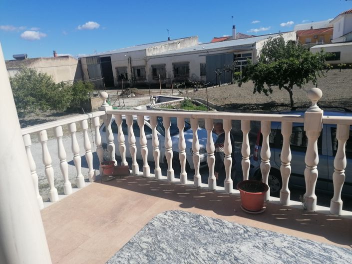 Image No.36-5 Bed Property for sale
