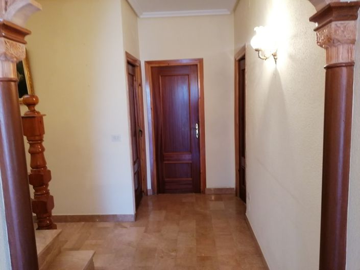 Image No.47-5 Bed Property for sale