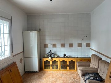 v3145011