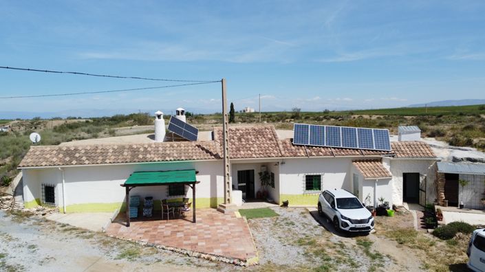 Image No.3-4 Bed House for sale
