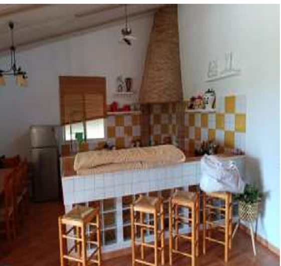 Image No.12-2 Bed Property for sale