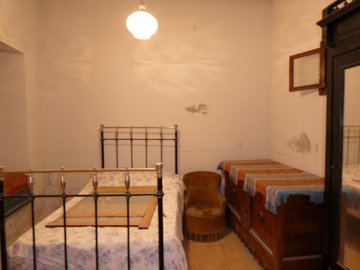v3158-rusticom-stately-home-benamaurel014