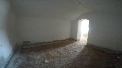 v3165-cave-complex-baza-008