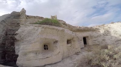v3165-cave-complex-baza-016