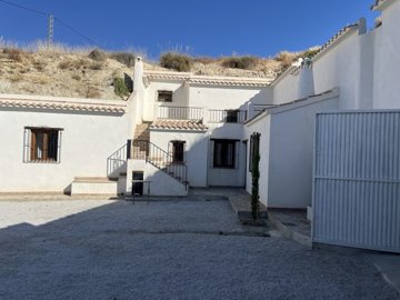 v3180-cave-house-castillejar-011