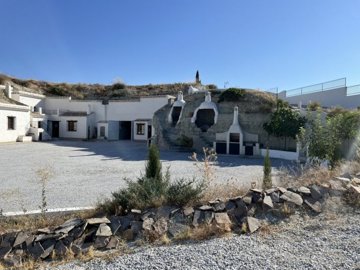 v3180-cave-house-castillejar-007