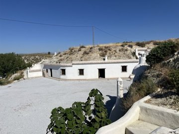 v3180-cave-house-castillejar-003