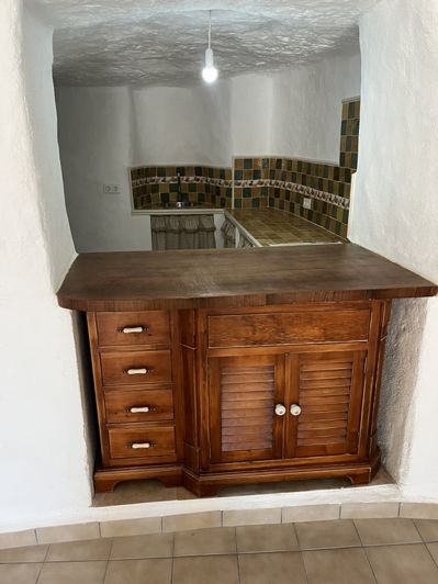 Image No.50-6 Bed House for sale