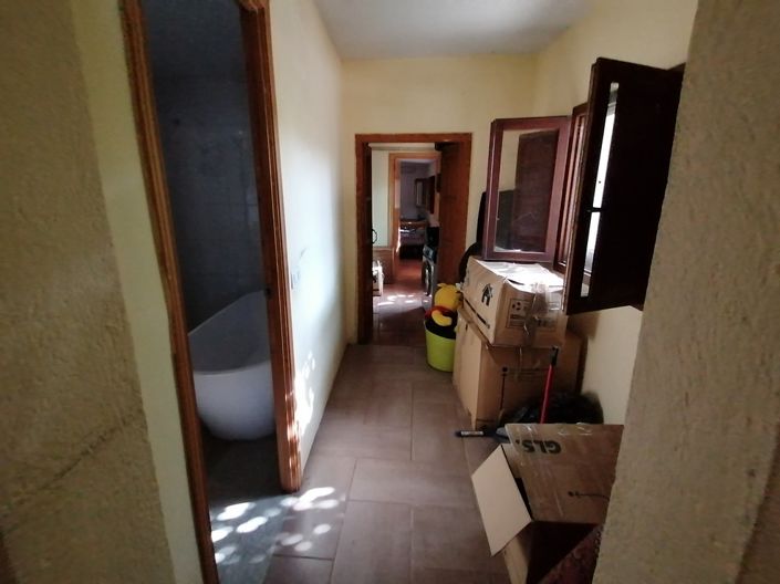 Image No.20-3 Bed Property for sale