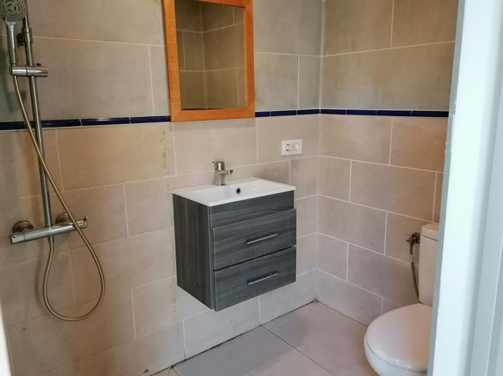 Image No.27-3 Bed Property for sale