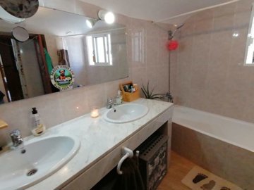 v3188-rusticom-cave-house-benamaurel-granada-