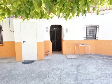 v3188-rusticom-cave-house-benamaurel-granada-