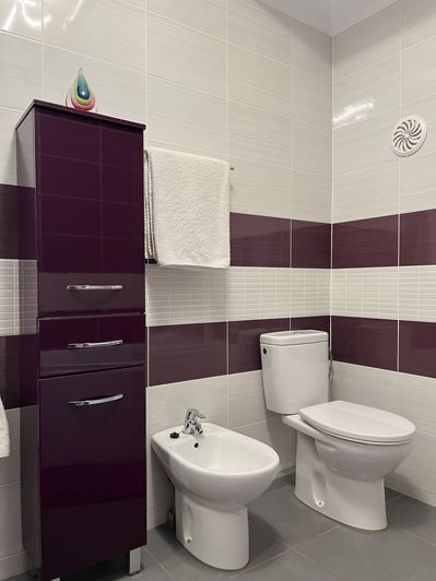 Image No.27-3 Bed Property for sale