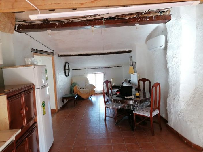 Image No.30-5 Bed Property for sale