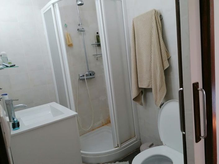 Image No.37-5 Bed Property for sale