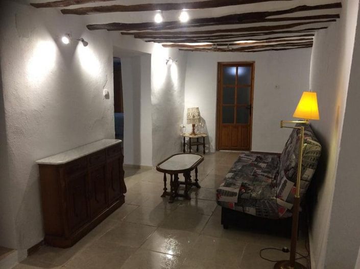 Image No.7-5 Bed Property for sale